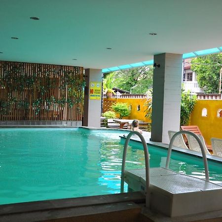 Thaphae Garden Guesthouse チエンマイ エクステリア 写真